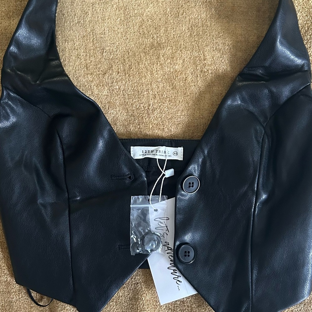 12th Tribe Moxie Black Faux Leather Vest Size XS - Picture 5 of 5